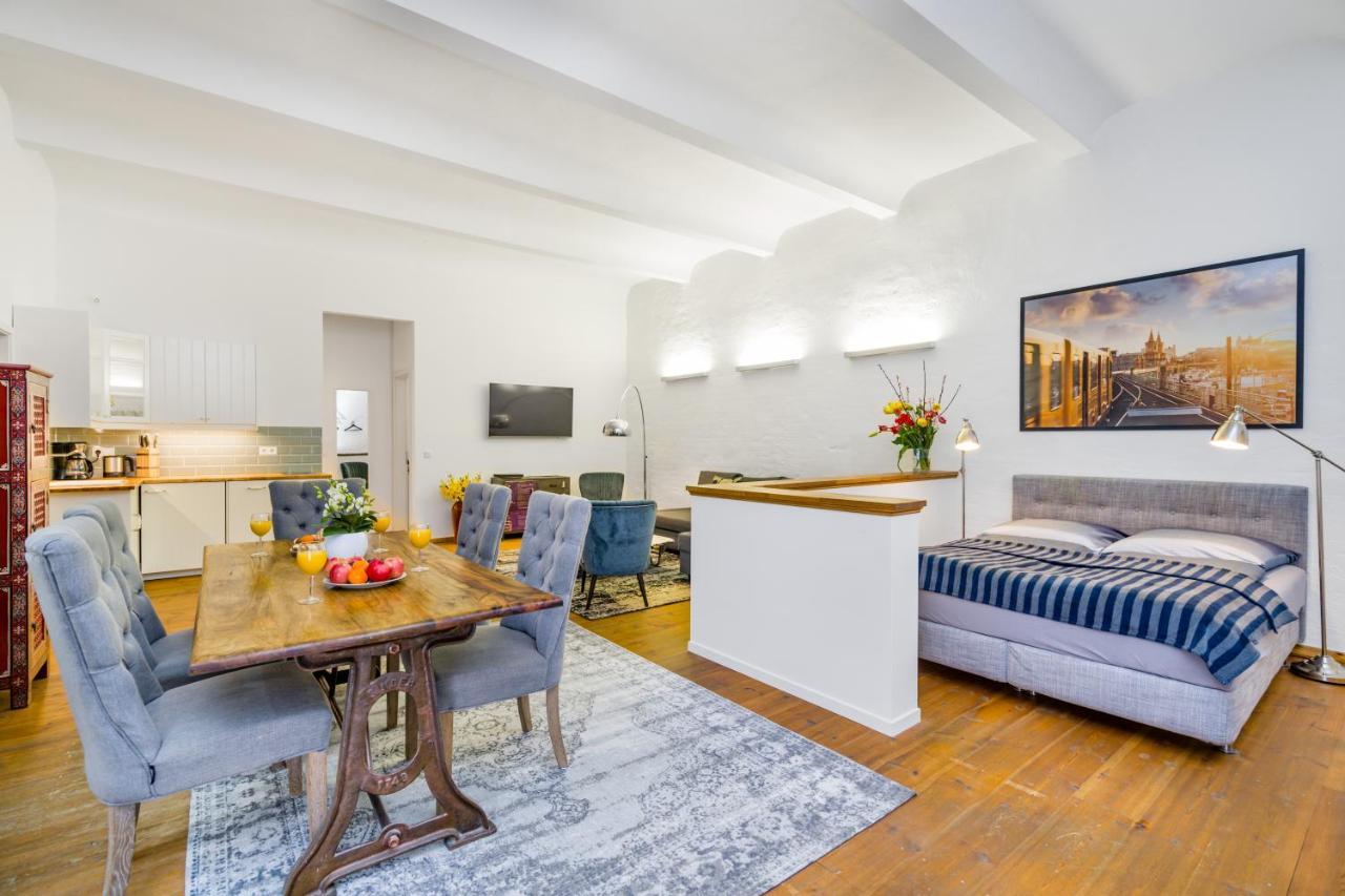 The Melchior, Luxury Industry Loft In Mitte Up To 5 Ppl With 2 Bath * Berlijn