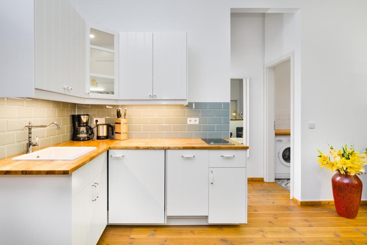 The Melchior, Luxury Industry Loft In Mitte Up To 5 Ppl With 2 Bath Appartement Berlijn